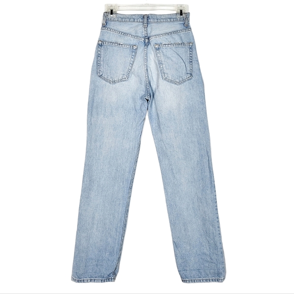 REFORMATION Cynthia high relaxed jeans in aegean wash - Picture 2 of 8